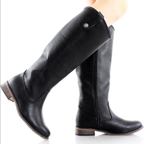 Breckelle’s Shoes - Breckelle’s Classic Knee High Riding Boot. Size 6. New